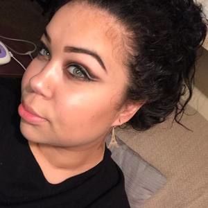 Meet your Posher, Kylee